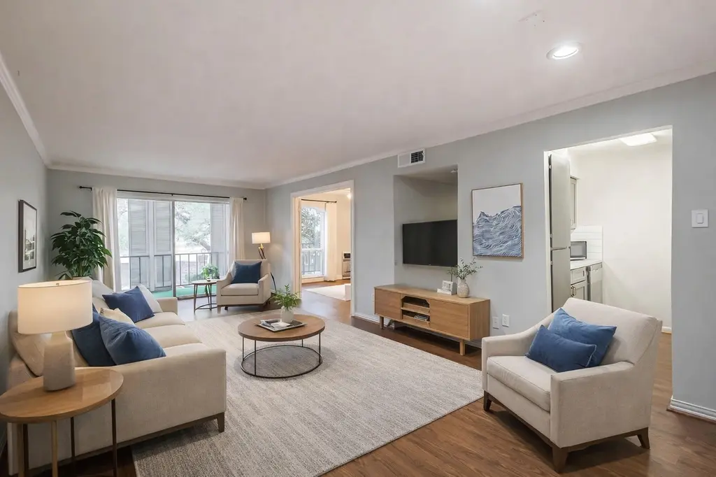 7575 Katy Fwy #101