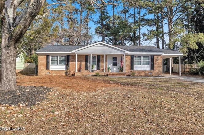 122 Carolina Cir