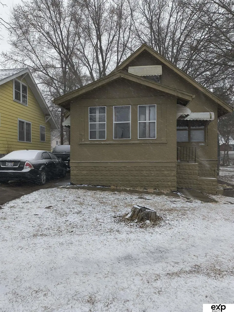 4319 N 40 St