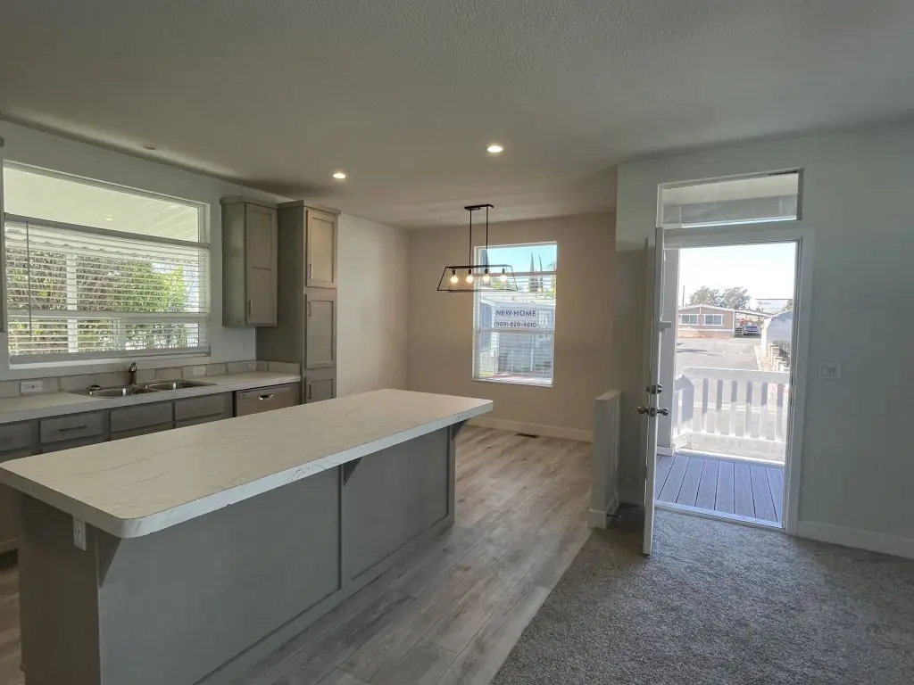 350 S Willow Ave #106