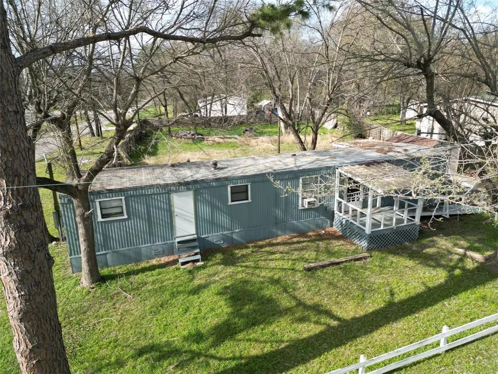 400 E Oak Grove Rd
