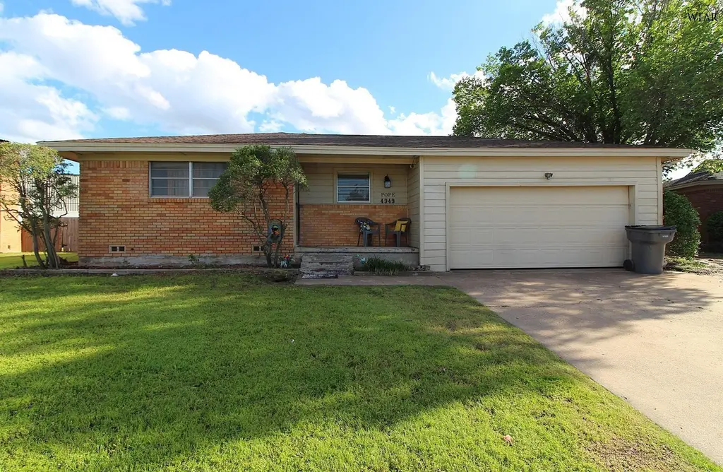 4949 S Lake Park Dr
