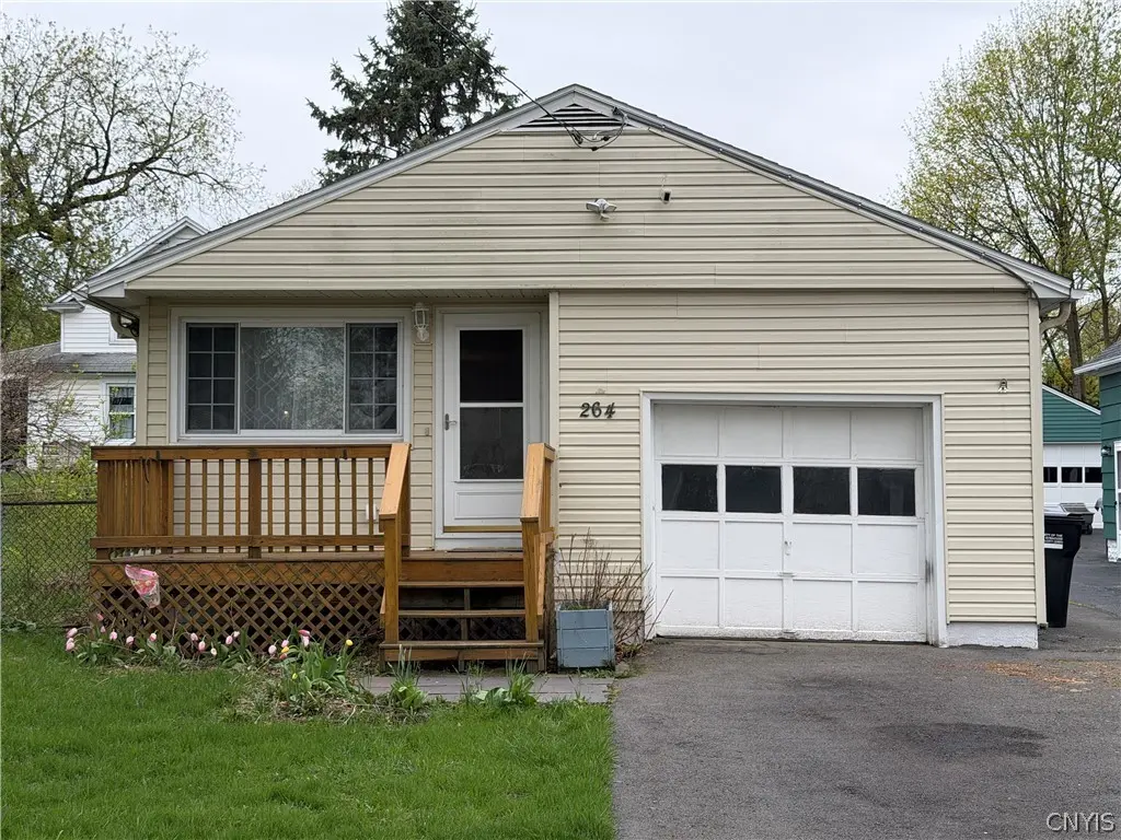 264 Burns Ave