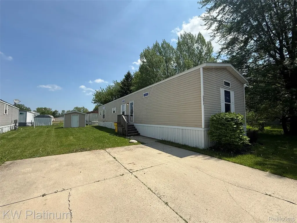 29927 Guilford Cir