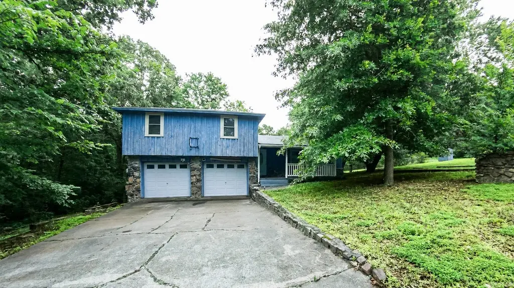 103 Dyson Rd