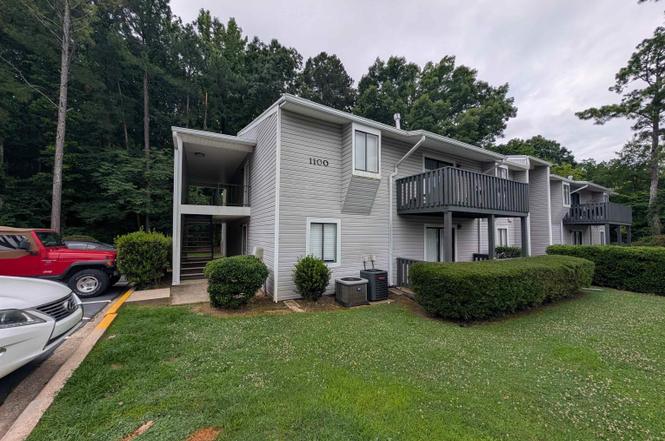1101 Woodland Vlg #1101