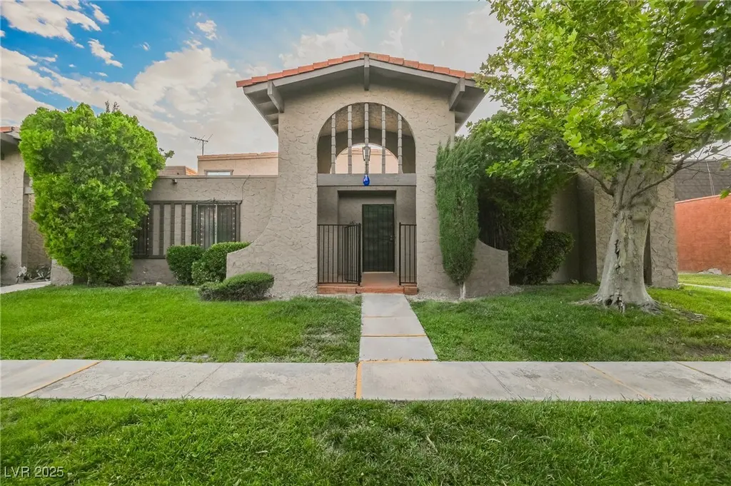 4670 Monterey Cir #1