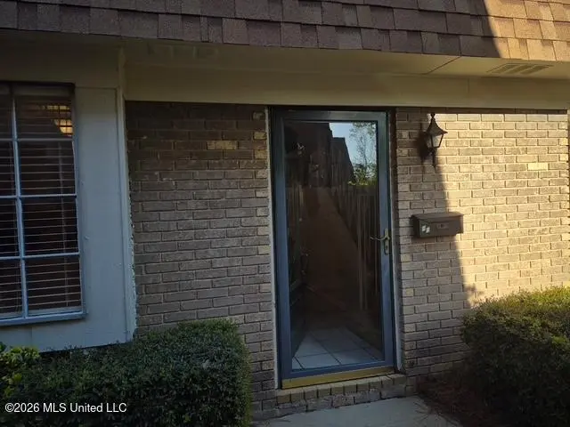 5155 Wayneland Dr Unit H5