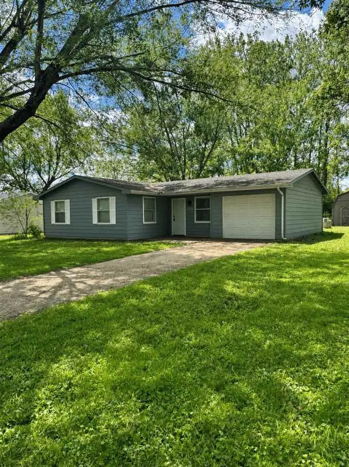 1162 Sycamore Ln
