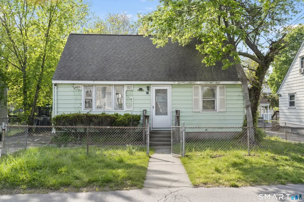 75 Brookside Ave