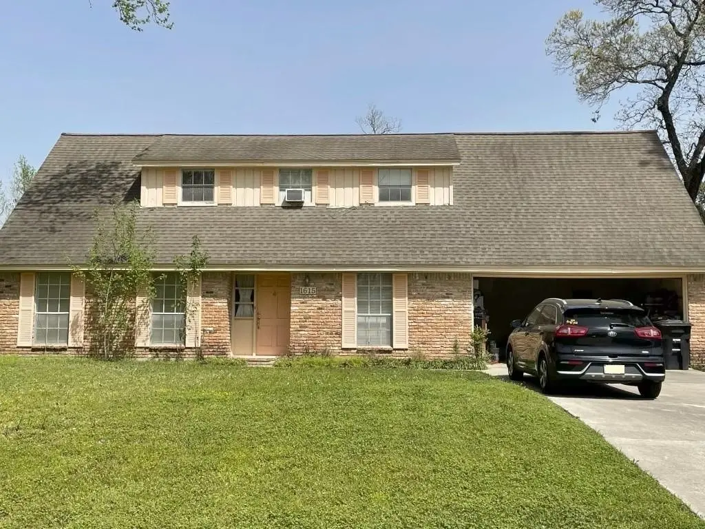1615 Hill Top Ln