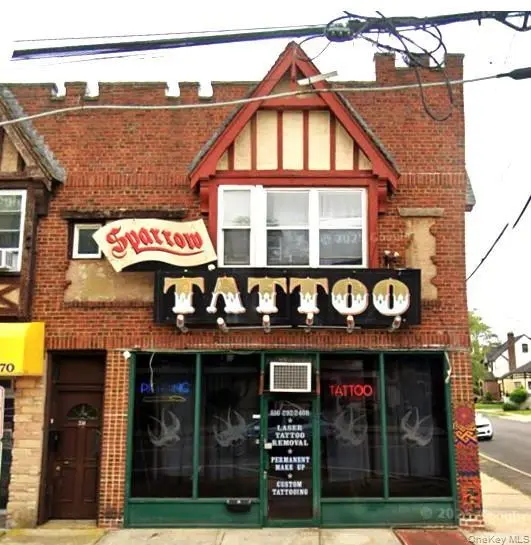 352 Hempstead Ave