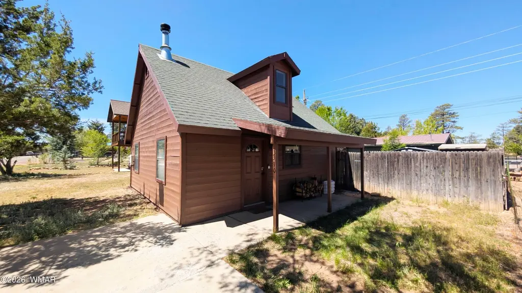 3390 Apache Dr
