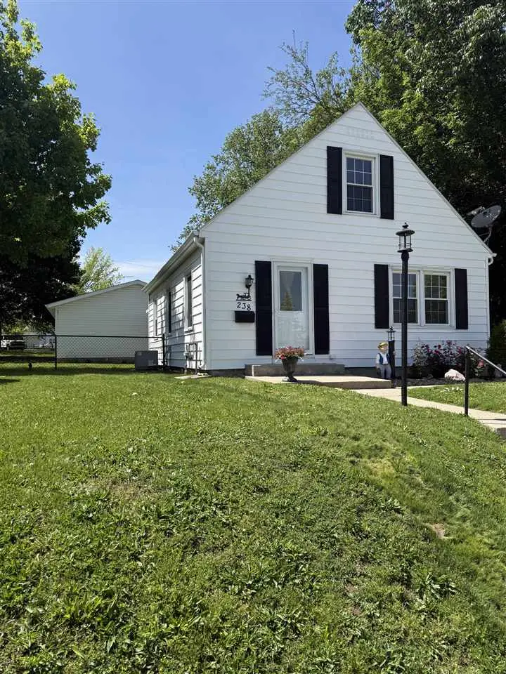 238 Cartwright Dr
