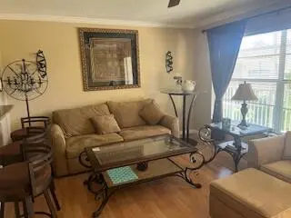 630 Snug Harbor Dr Unit C14