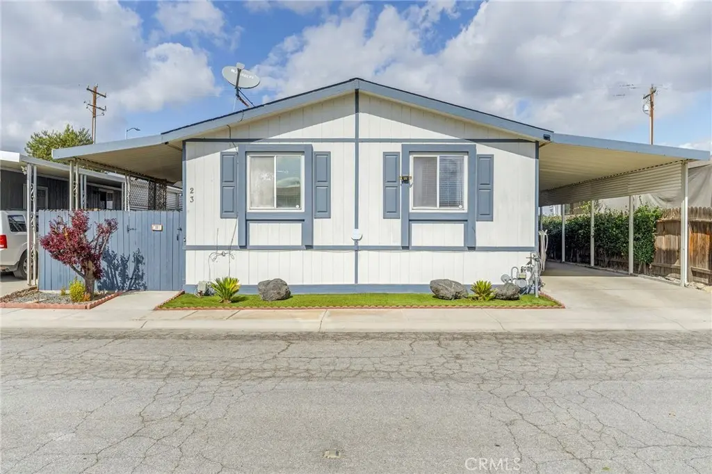 1225 Taft #23