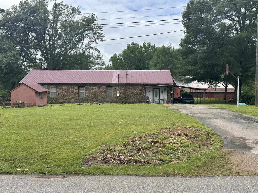 904 Old Hackleburg Rd