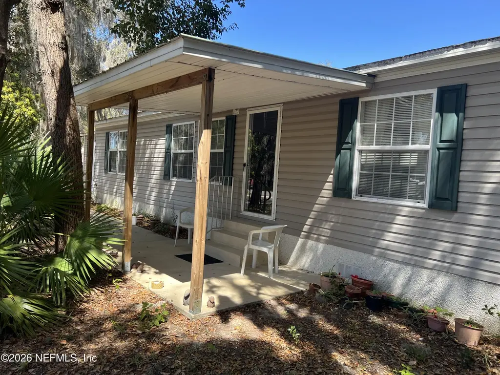 223 Oak Ridge Dr