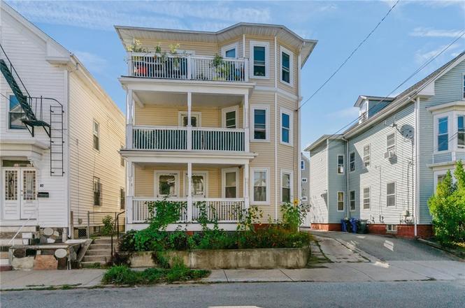 16 Ruggles St
