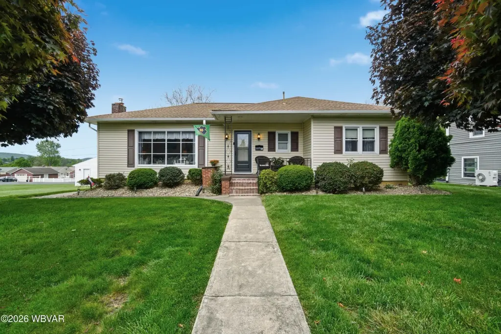 51 Jade Ave