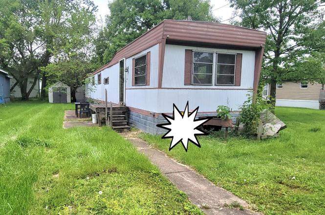 2300 S Danbury Station Rd