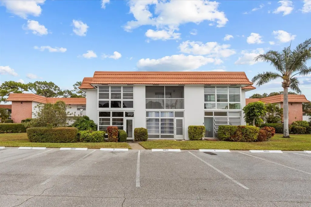 2600 SE Ocean Blvd Unit E5