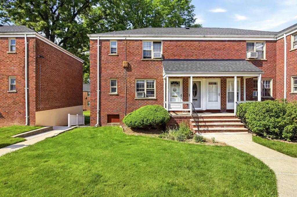 1241 ANDERSON Ave #19