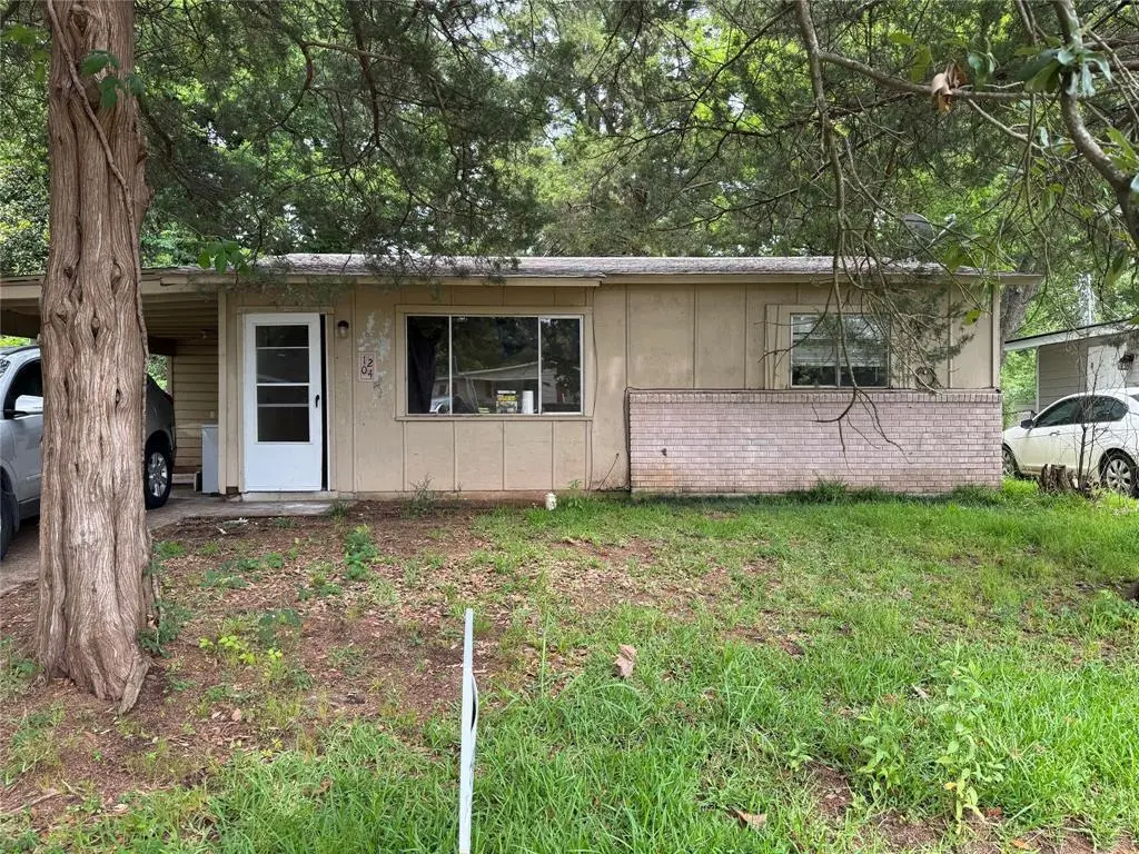 1204 Lampkin St