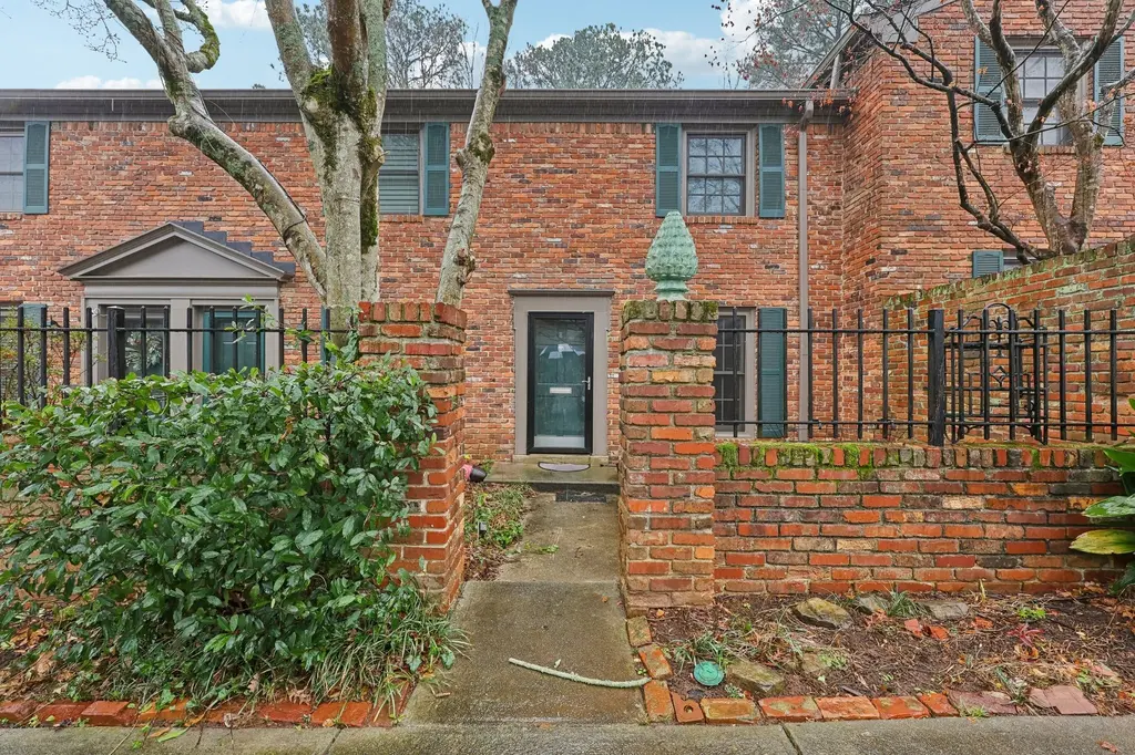 3085 Colonial Way Unit H