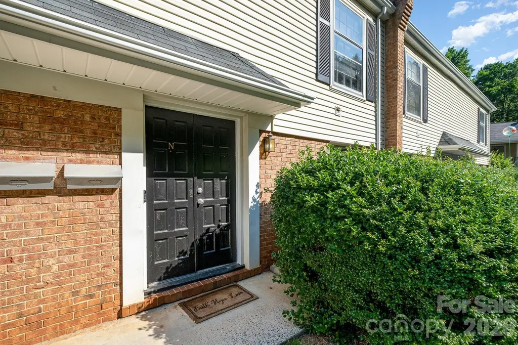 4609 Coronado Dr Unit N
