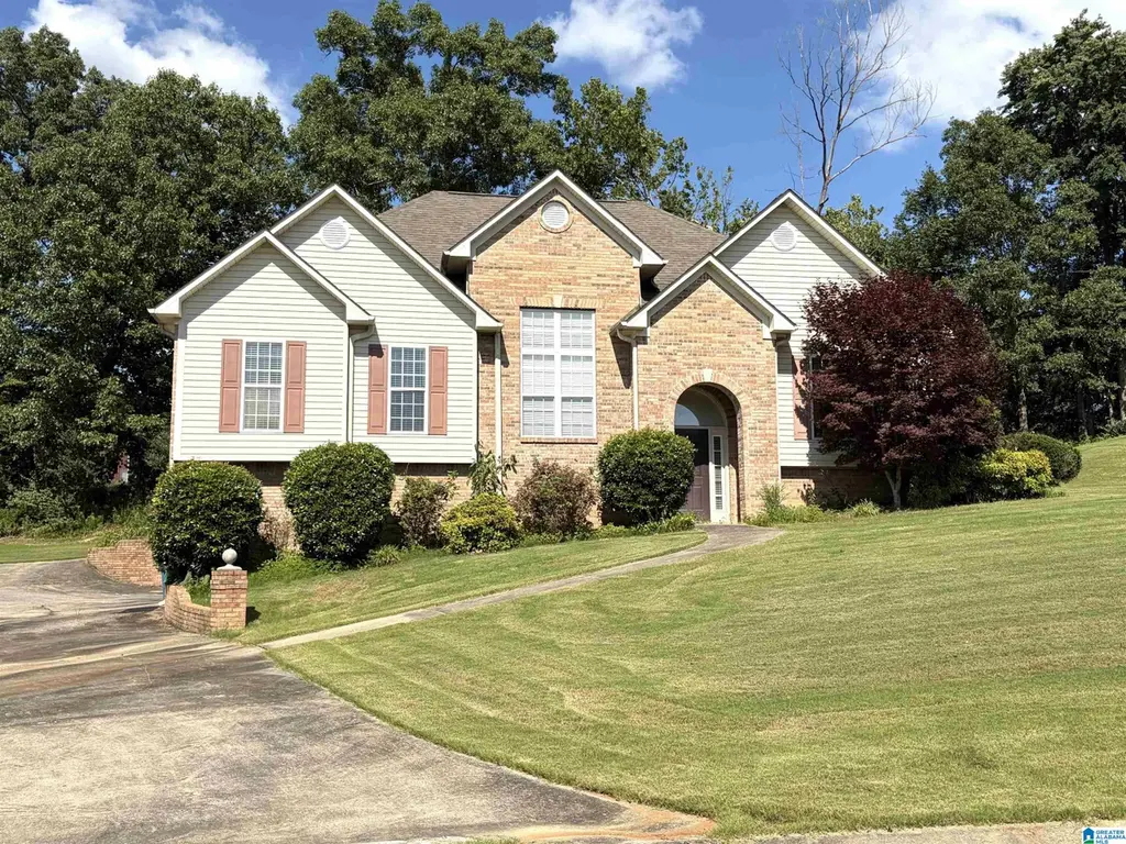 9777 Deerview Ln