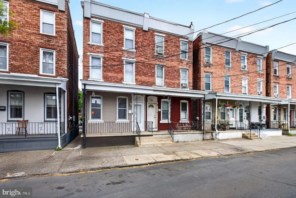 527 Emory Ave