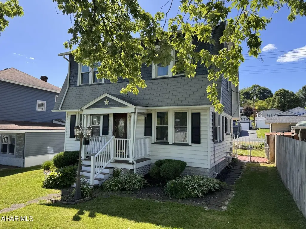 502 Pleasant Valley Blvd