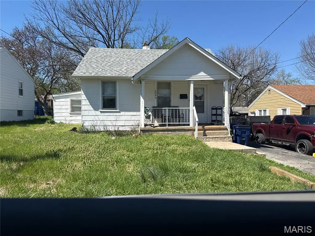3339 W Tennyson Ave
