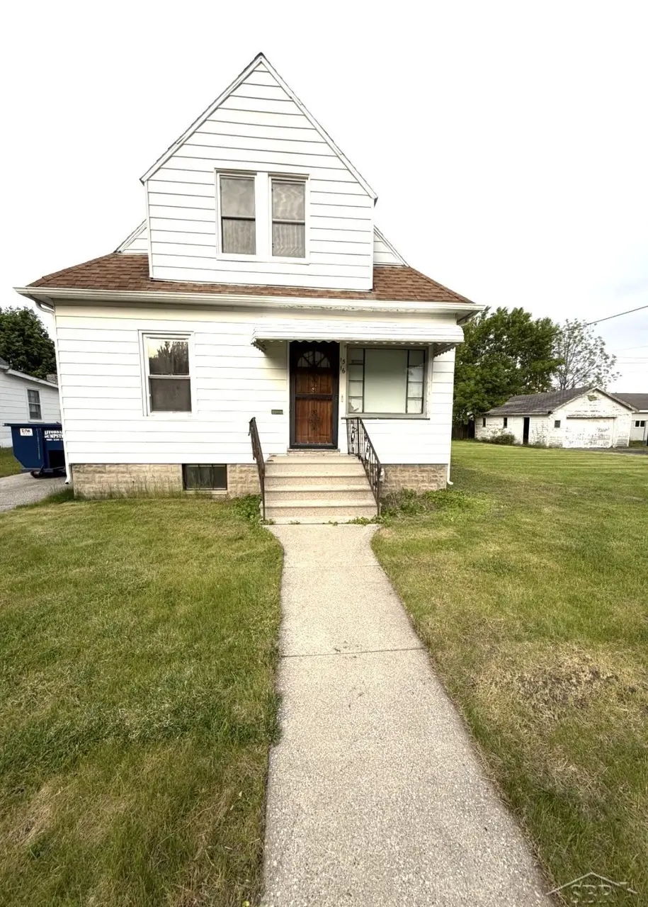 1516 Rose St