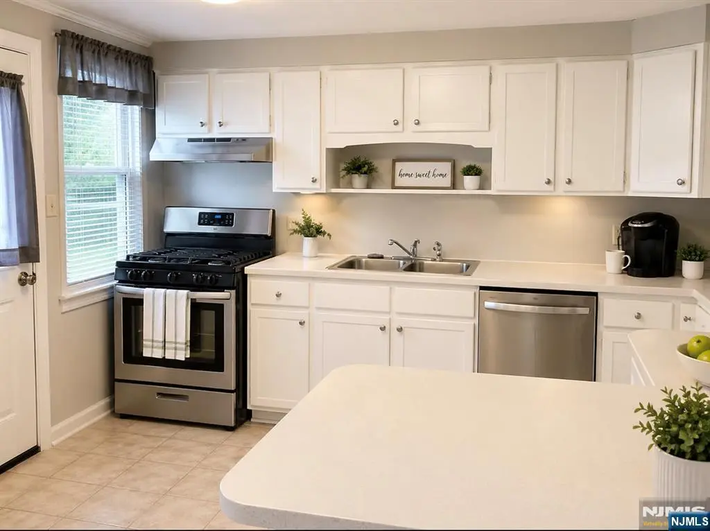 17-19 Limekiln Rd