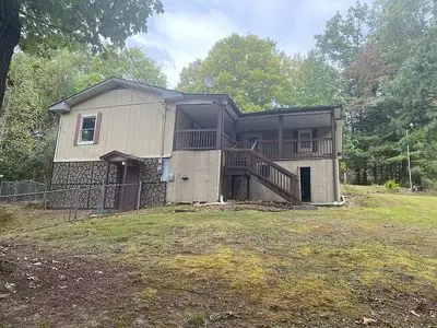 330 Cove Rd