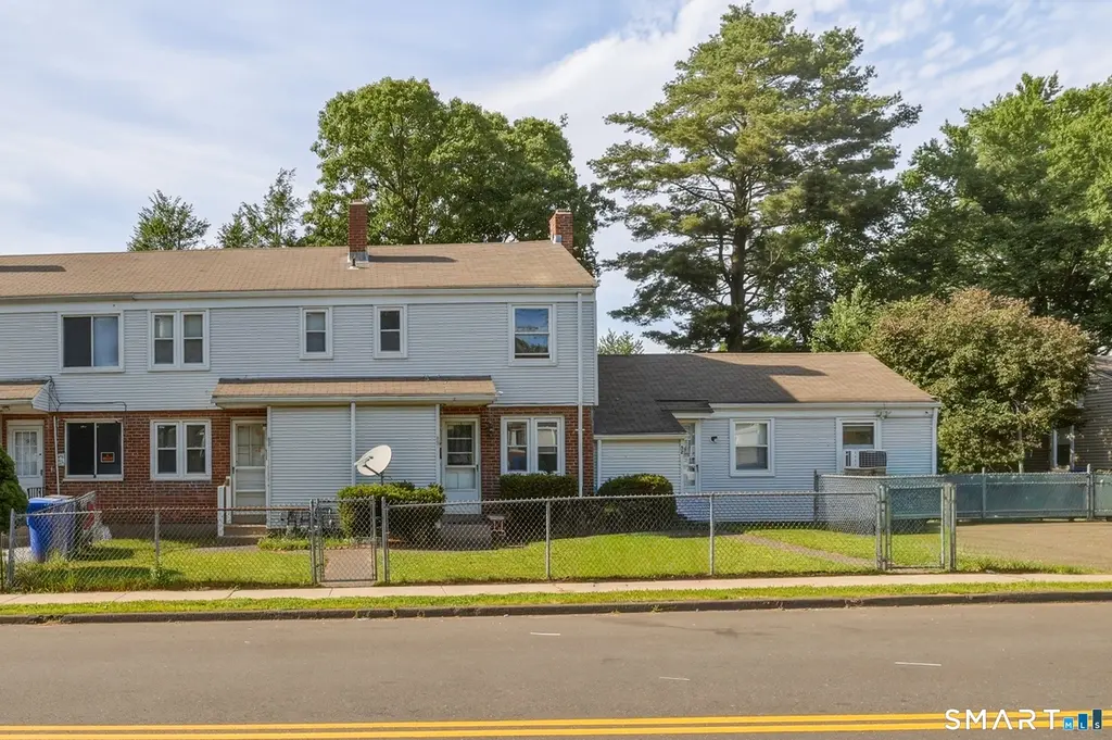52-56 Great Hill Rd