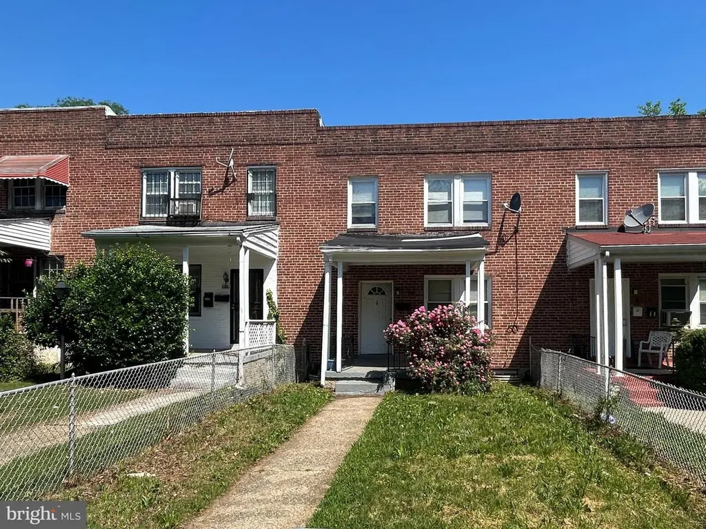 4112 Woodhaven Ave