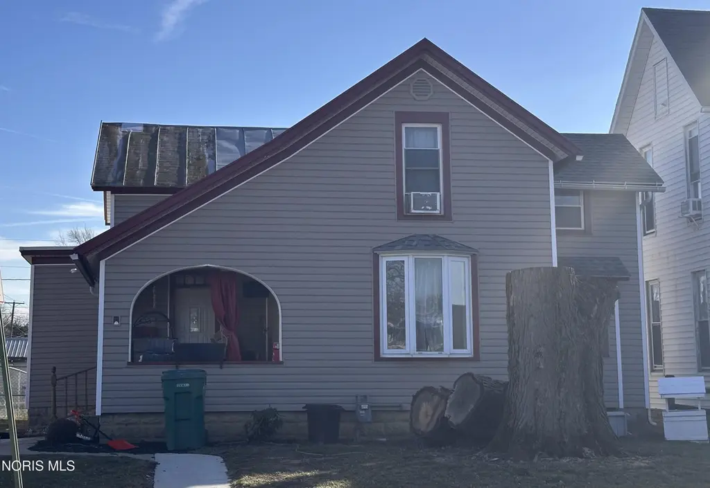 423 Elm St