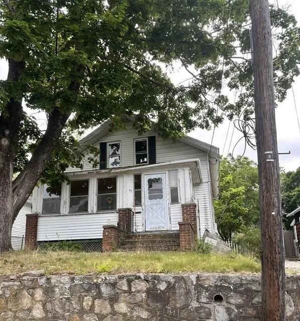 43 Plymouth Rd