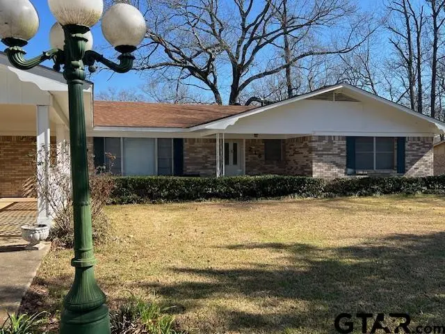 216 Arch Davis Rd