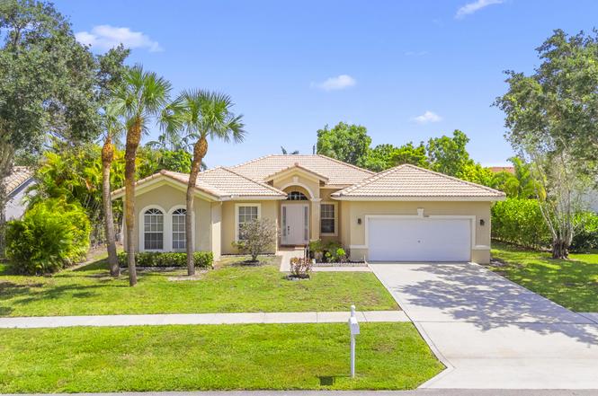 10555 Paso Fino Dr