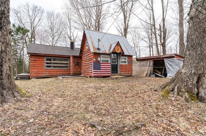 5549 Salmon River Rd