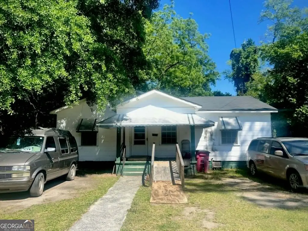 966 Wilmar Dr