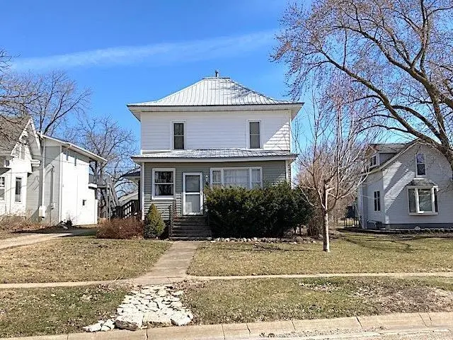 406 S Main St