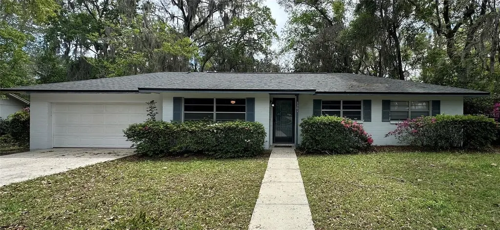 5301 NW 25th Pl