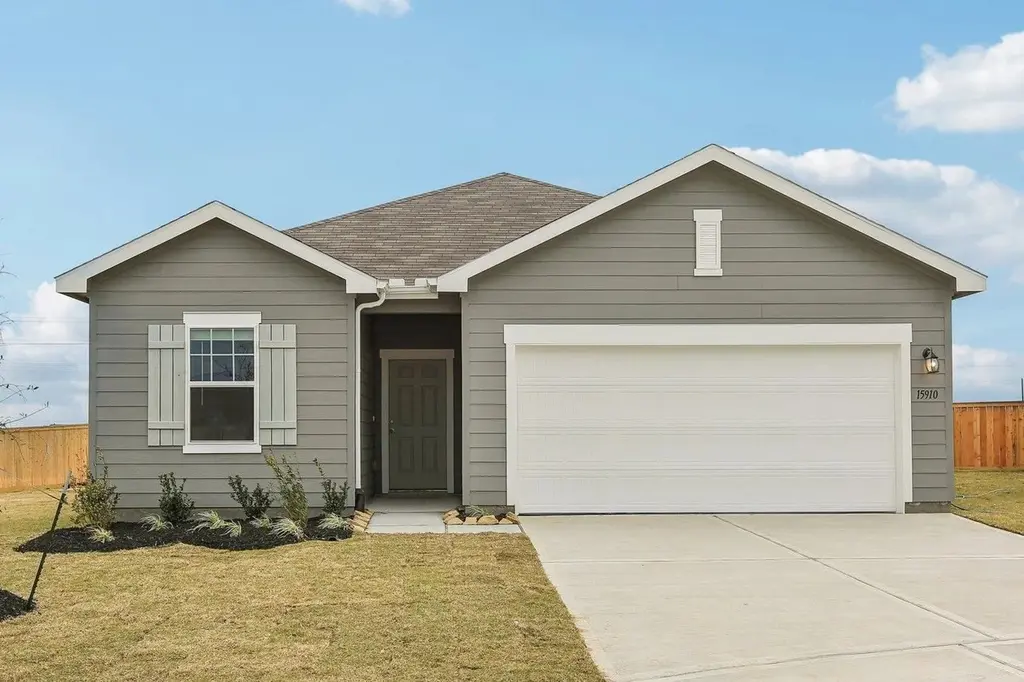 31007 Gayle Prairie Oak St