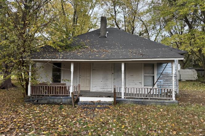 292 Obion St