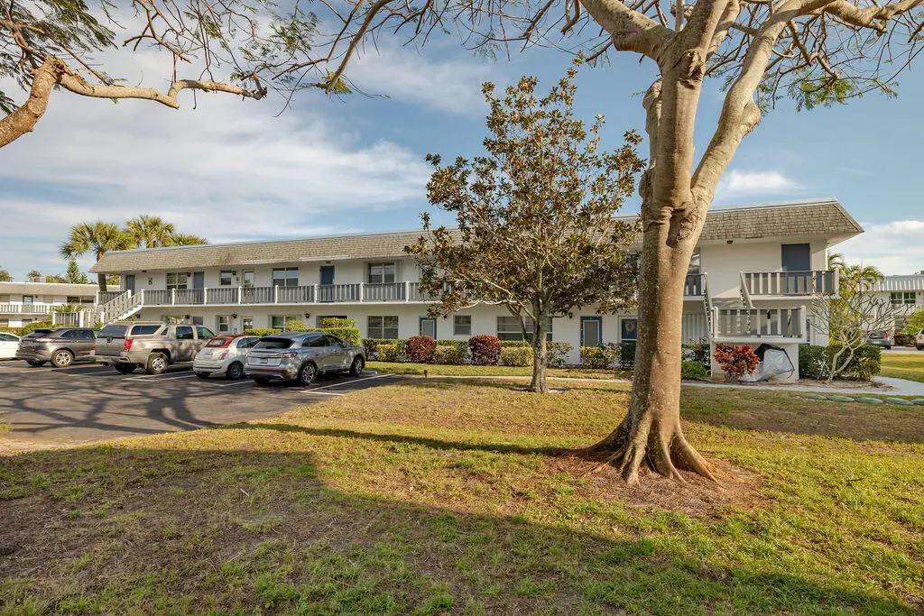 2929 SE Ocean Blvd Unit 130-8